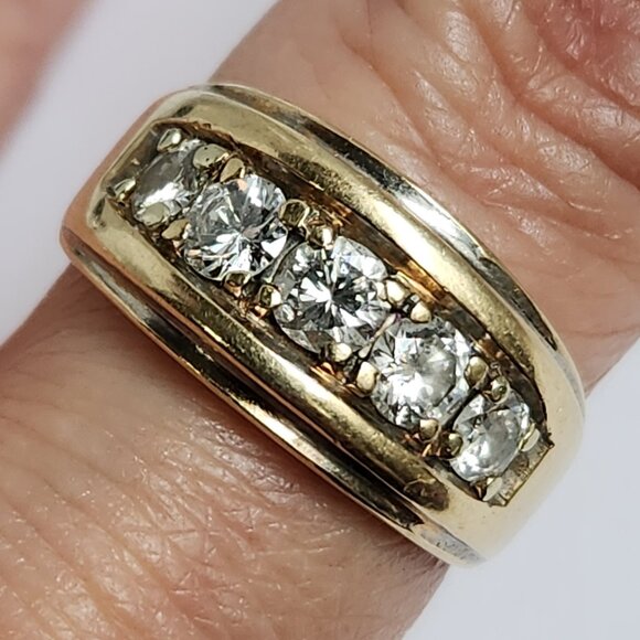 [SOLD] Vid Clip 9.38g 14k SOLID Gold Diamond Channel Set Ring Signed Sz 8 - Picture 11 of 13